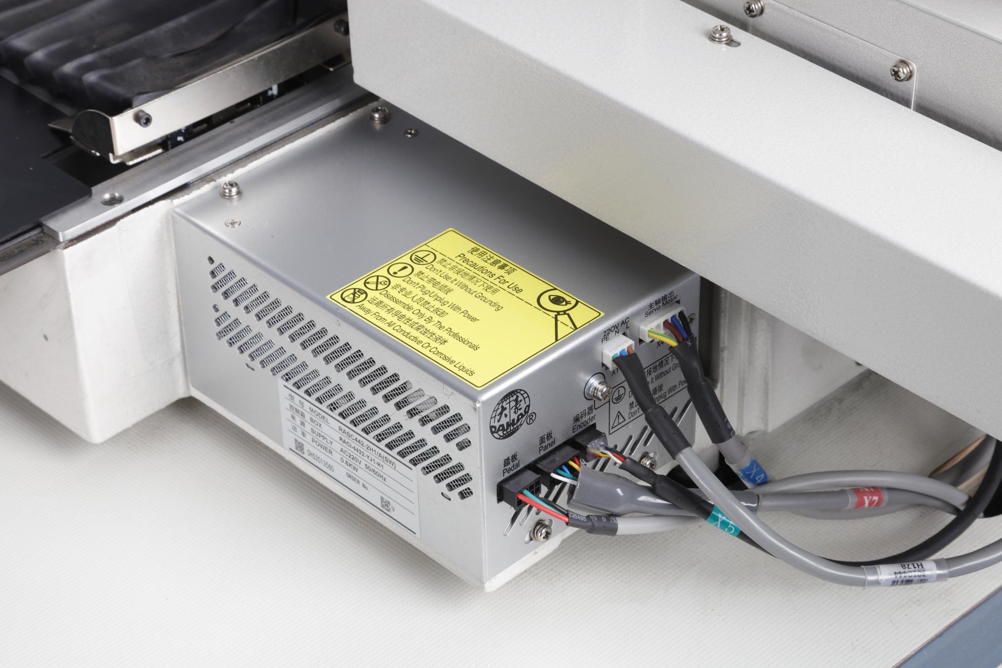 Fully Automatic Pocket Setter Machine In Apparel Manufacturing