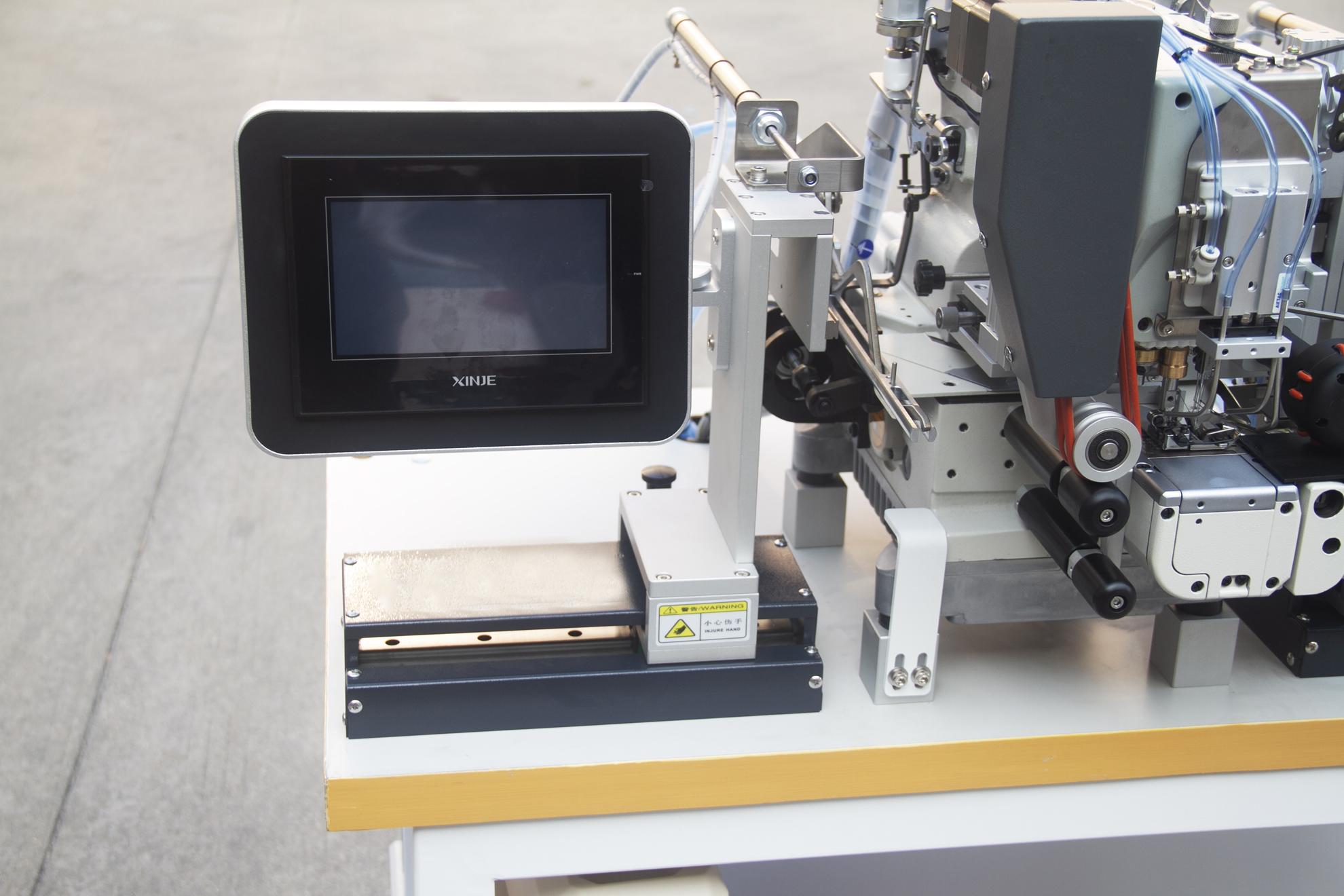 Auto Outerelastic Attaching Machine