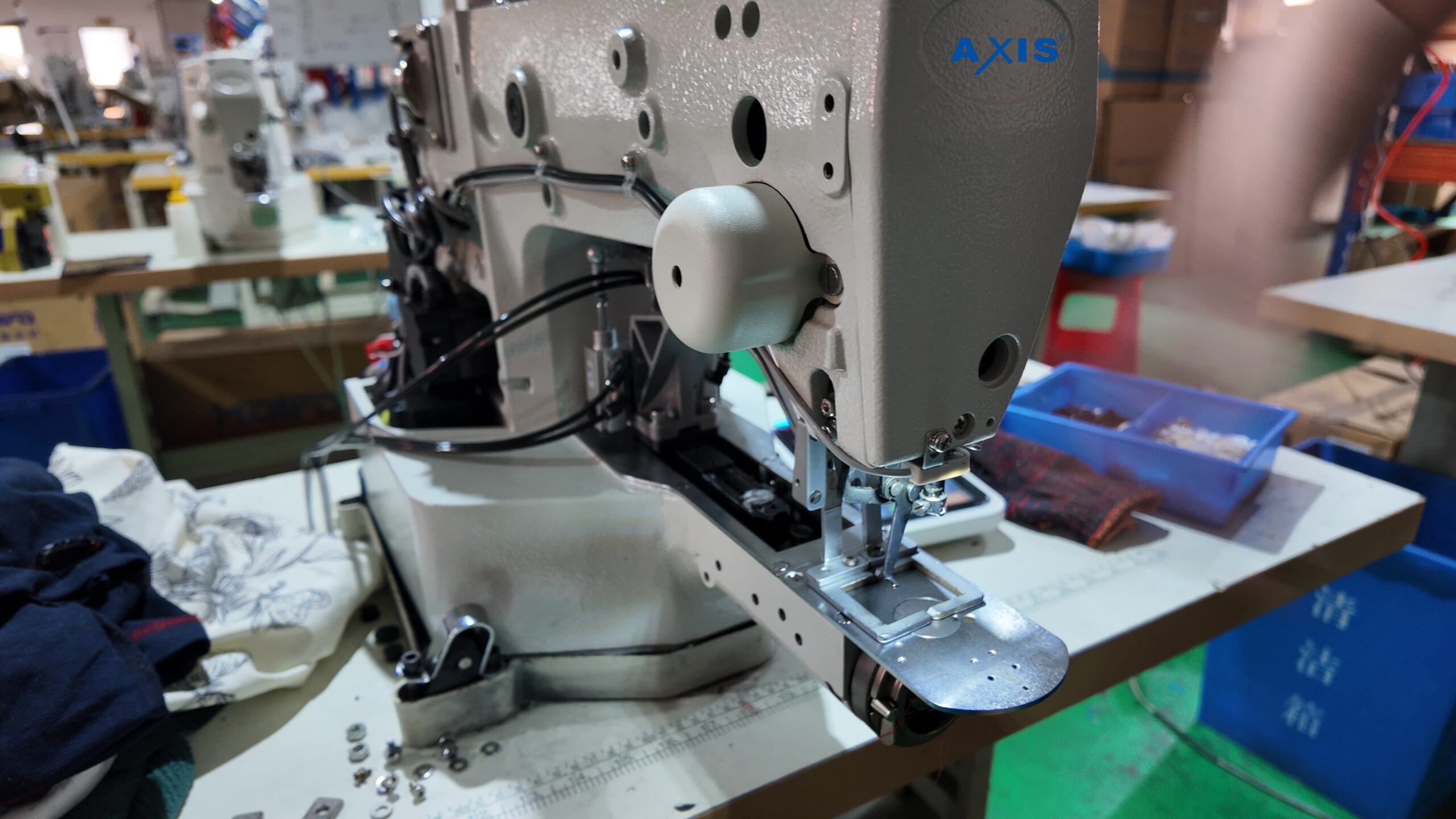 programmable sewing machine