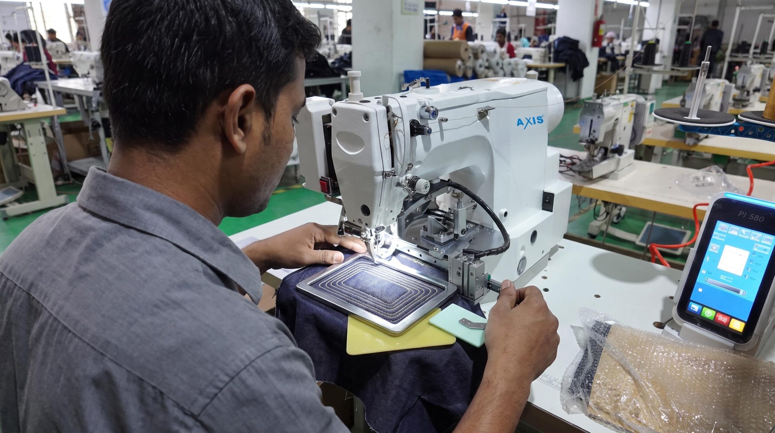 Automatic Pattern Sewing Machine